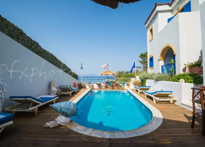 Castri Village Kythira Quality * Agia Pelagia (Kythira)